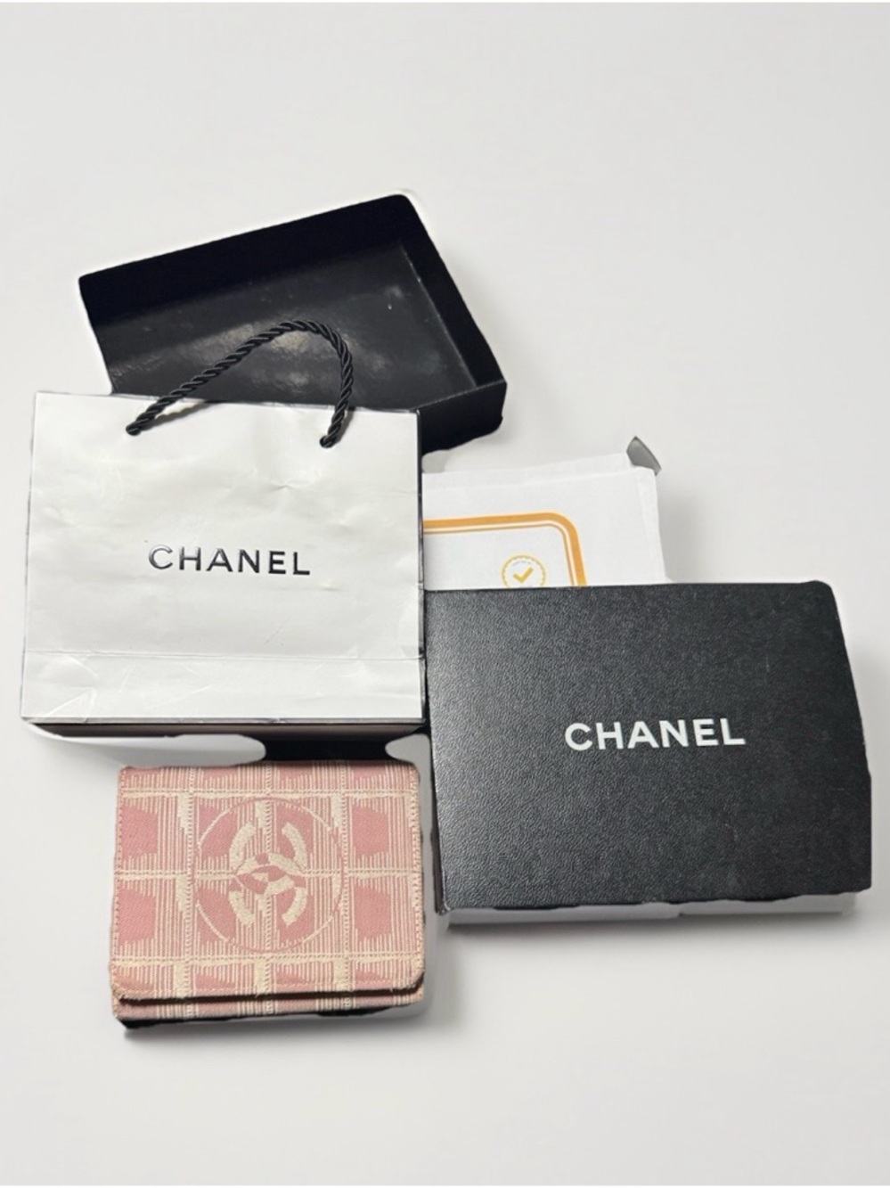 Chanel Pink Quilted wallet w/COA & bag